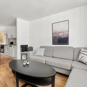 Family Friendly 3br - Fast Wi-fi - Behind Bryggen Apartment