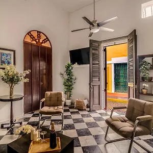 Ocean View Spanish Apartment San Juan